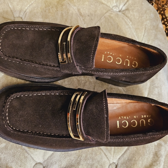 Authentic Gucci Suede leather loafers - Picture 6 of 12